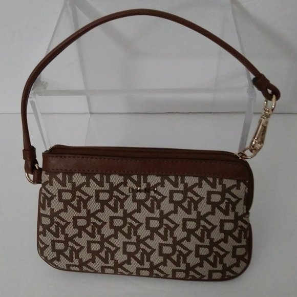 DKNY Donna Karen Bryan Item Wristlet Clutch Bag Brown - Picture 2 of 11